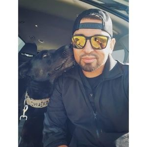 Meet your Posher, Marcos